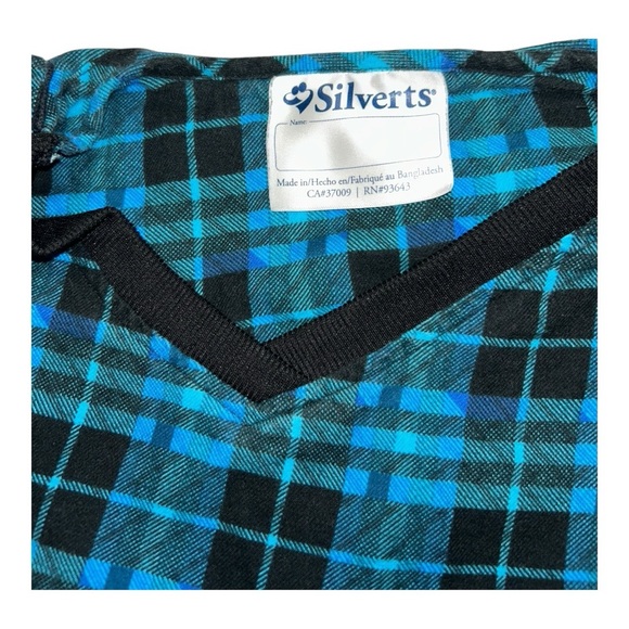 SILVERTS Men's Flannel Hospital & Home Care Gown (two gowns in this listing) - Picture 15 of 15